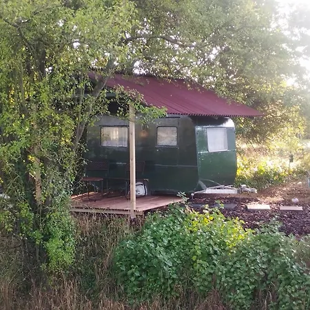 Ddr Wohnwagen Heimstolz Wefelinger Апартаменты *