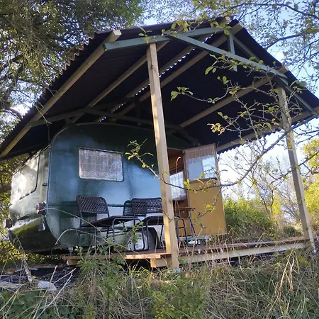 Апартаменты Ddr Wohnwagen Heimstolz Wefelinger Sandau